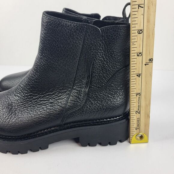 Nordstrom Miller 2 Pebbled Leather Water Resistant Zip Ankle Boots Size 7M - Picture 8 of 11